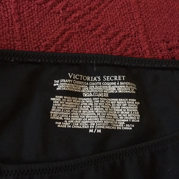 Victoria’s Secret bikini 32b + M - Picture 7 of 8